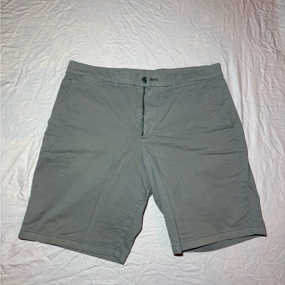 Men's Slate Gray Flat Front Shorts